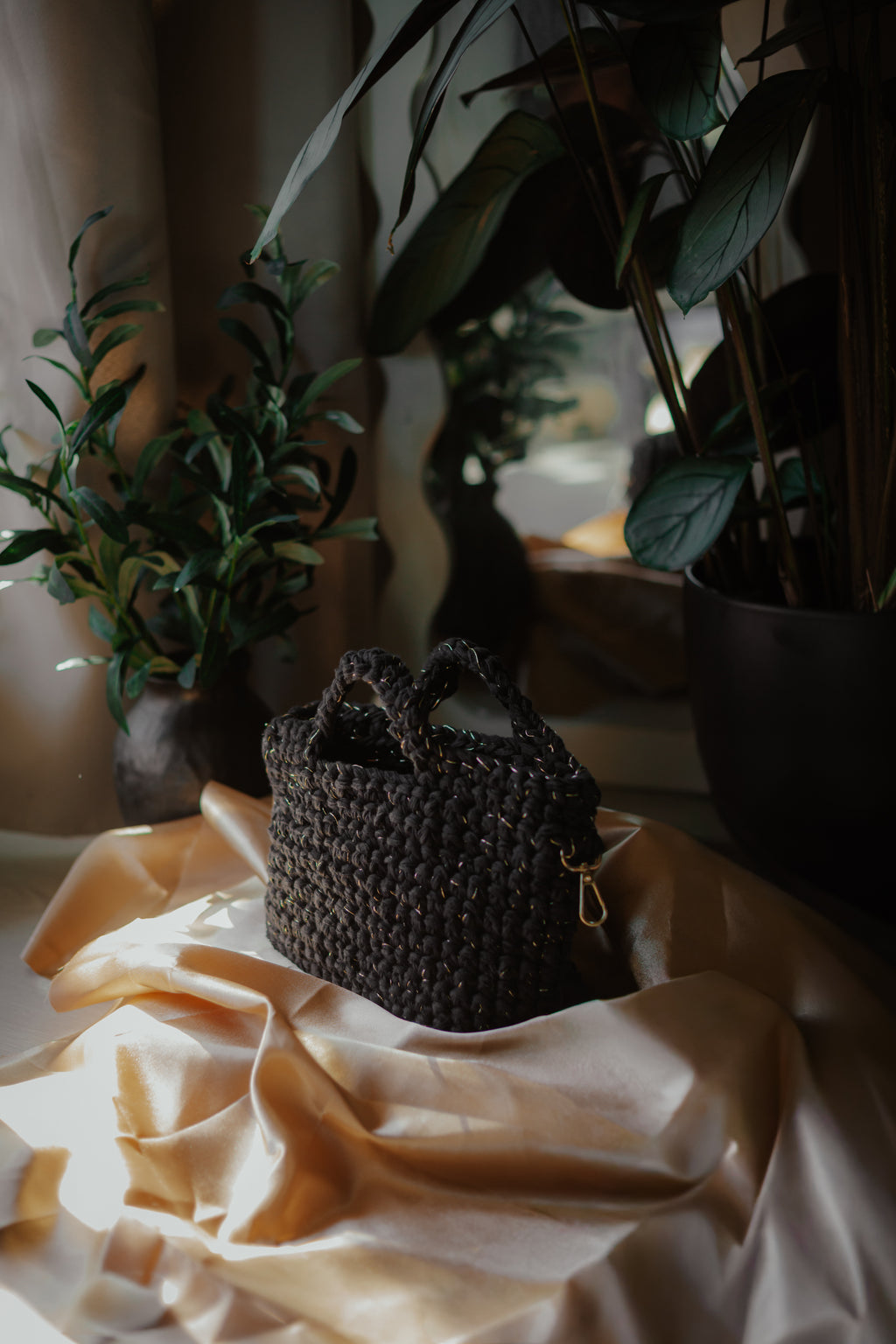 ESSENCE - sac en crochet