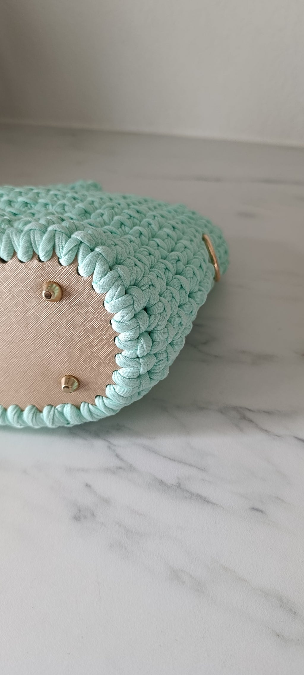 ESSENCE - sac en crochet