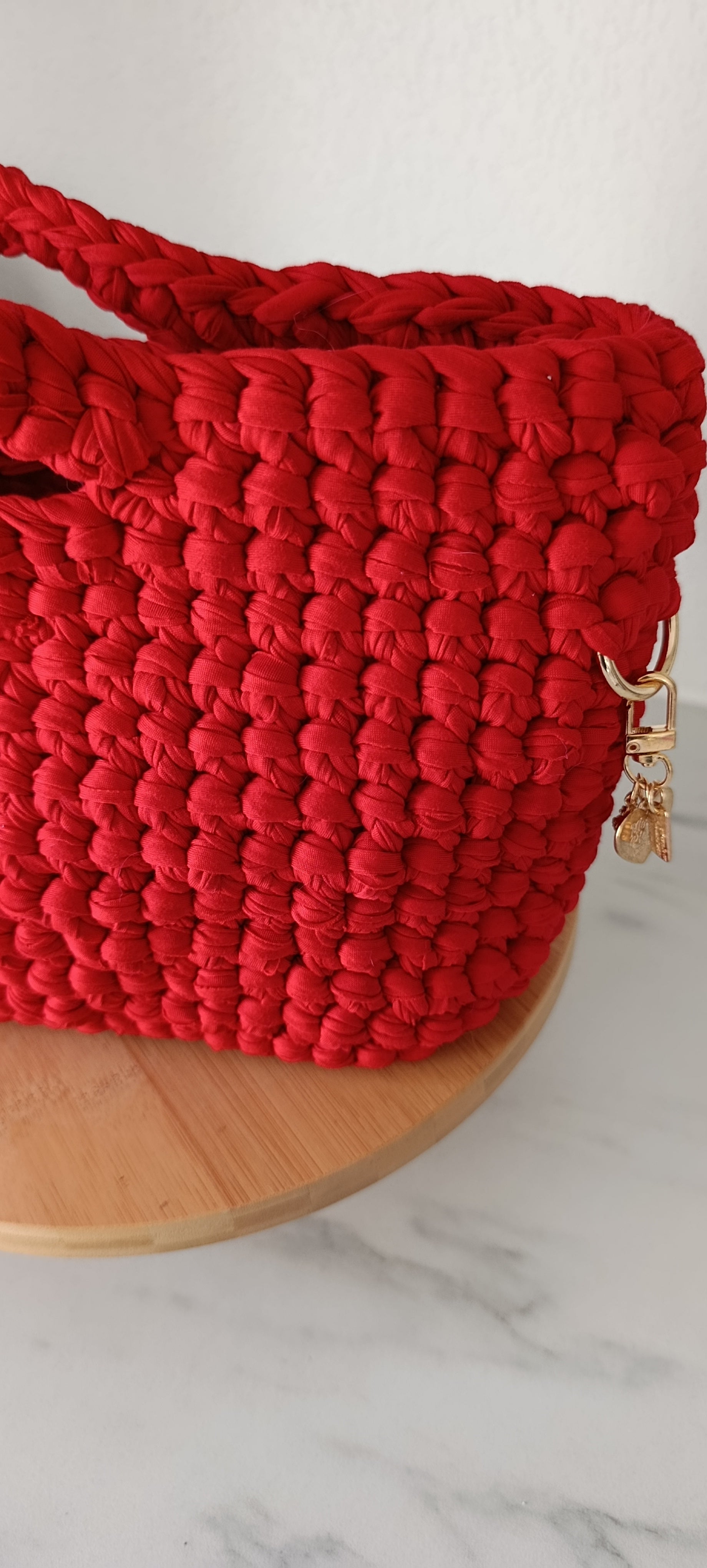 ESSENCE - sac en crochet